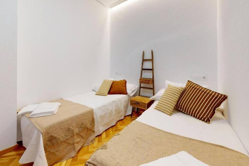 Appartement Casa Nino à Alcalá de Henares Extérieur photo